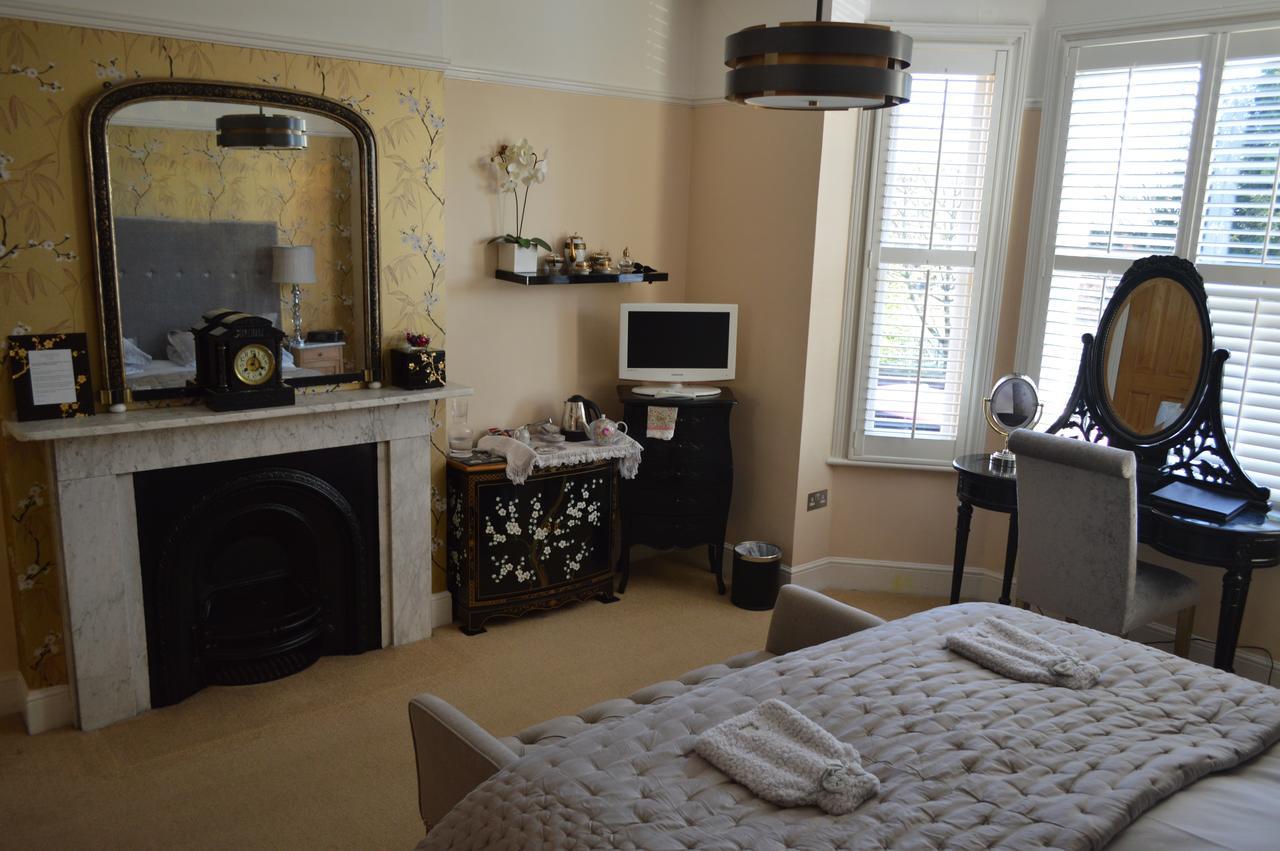 Fleuchary House No. 29 Bed and Breakfast St Albans Exteriör bild
